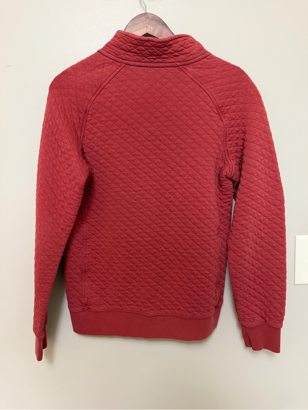 L.L. Bean Pullover - Picture 5 of 5